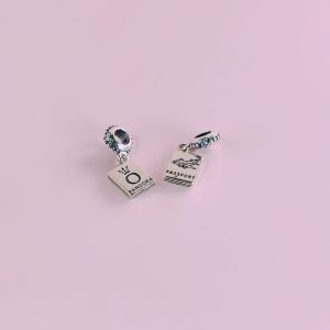 Charm - Pasaporte Pandora